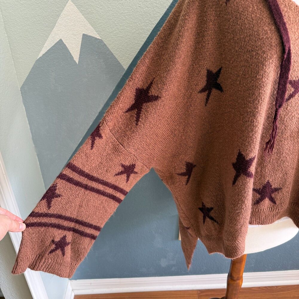 POL Star Hooded Star Sweater Size Small - Picture 6 of 9